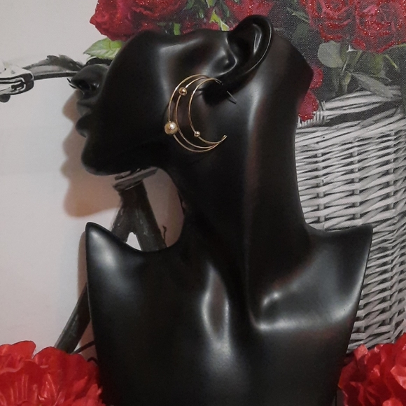 BCBG Gold Hoop Stud Earrings - Picture 2 of 8